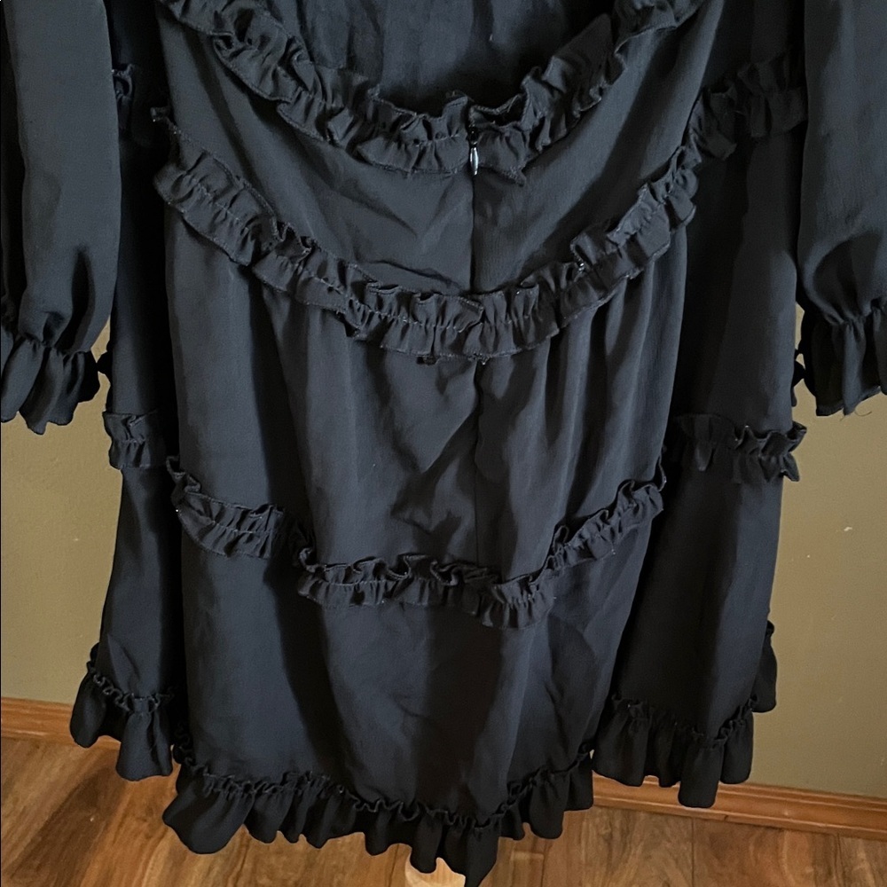 Chic Black Ruffle Long Sleeve Dress - Picture 4 of 6